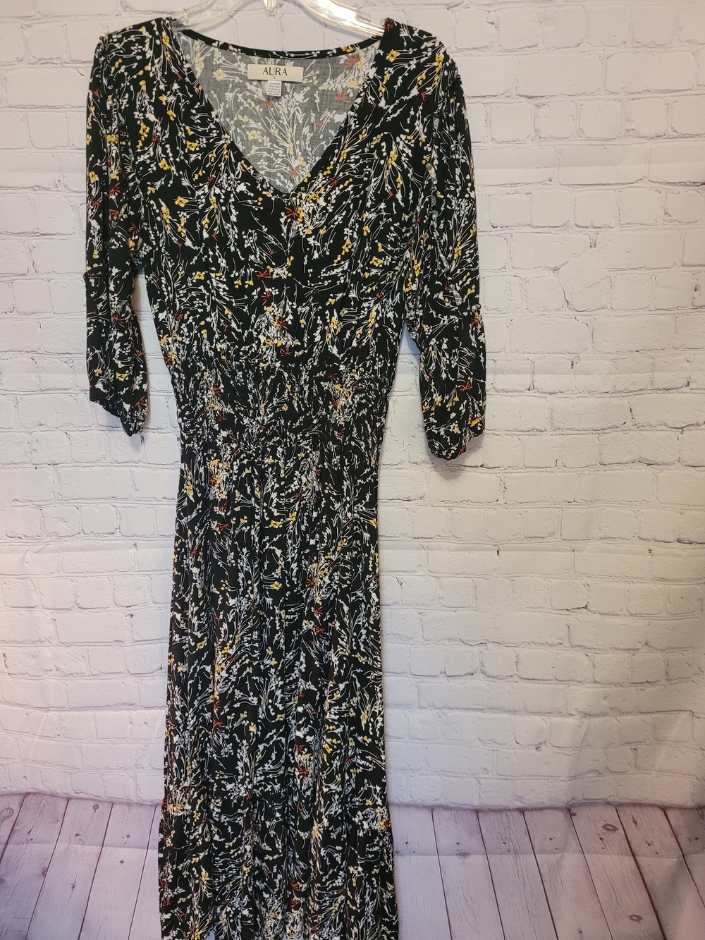 Black Long Sleeve Floral V Neck Size Large Aura Maxi Prarie Dress